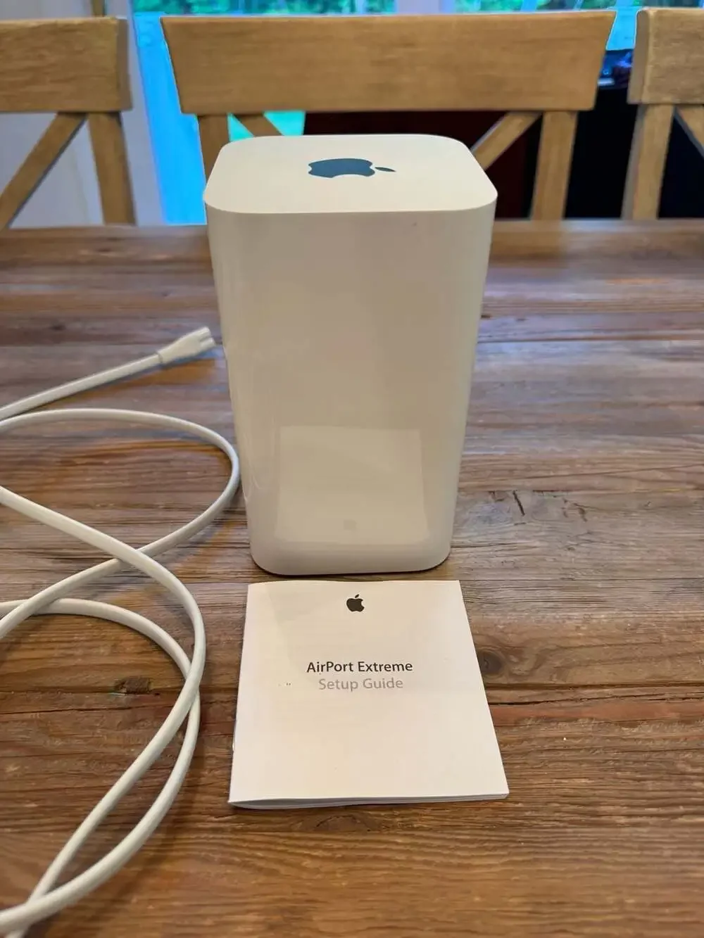 Apple AirPort Extreme 802.11ac Wi-Fi Base Station Model A1521